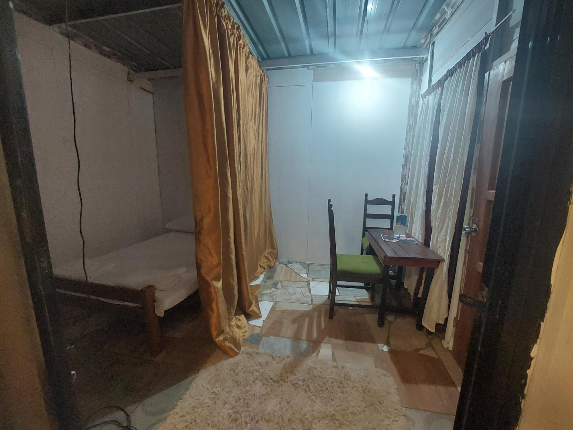 Larmar Bed And Breakfast 푸에르토프린세사 외부 사진