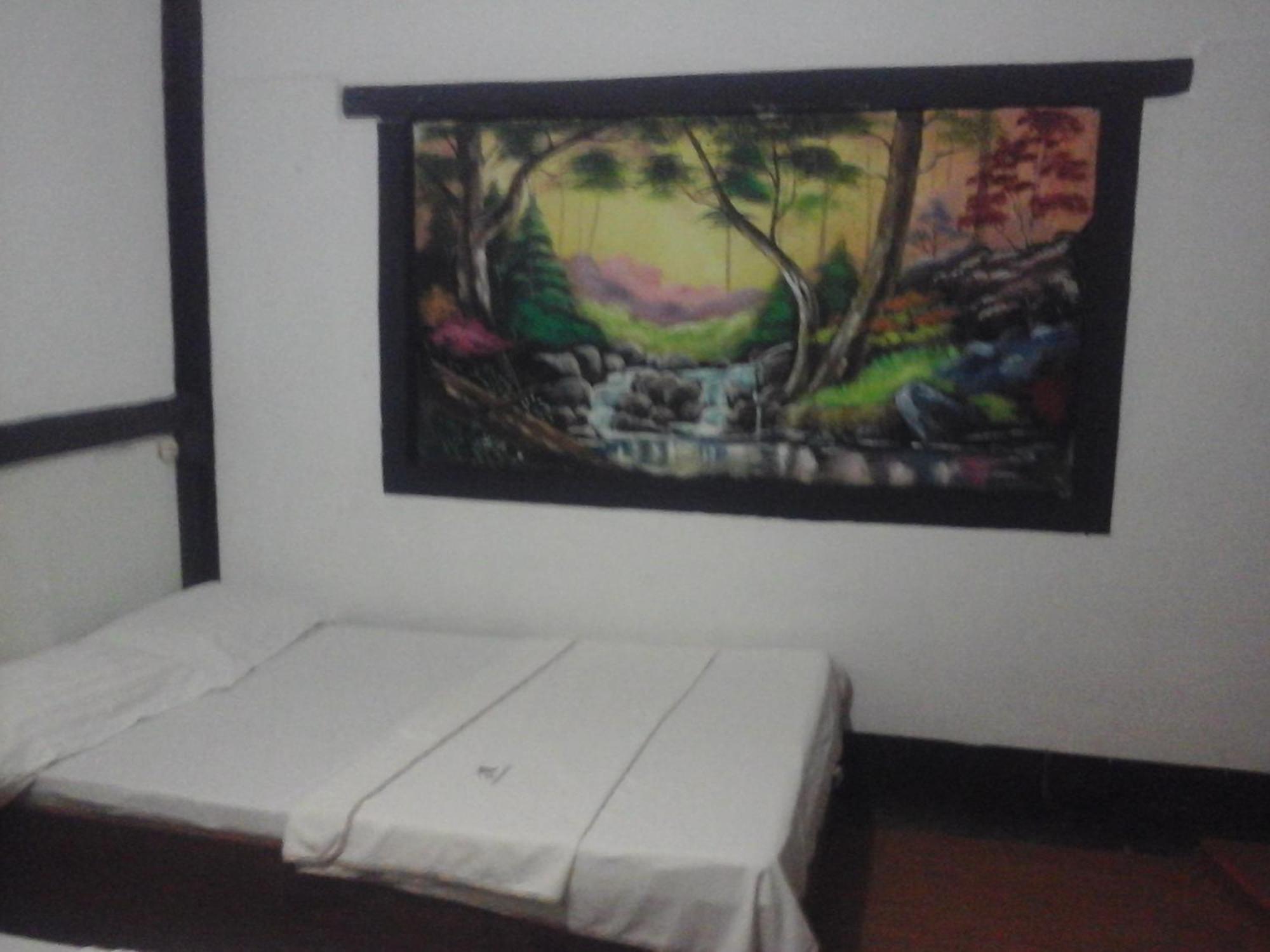 Larmar Bed And Breakfast 푸에르토프린세사 외부 사진